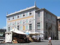Atmosfere mediterranee - Palazzo San Giorgio