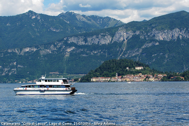 Navigare nella bellezza - Catamarano Citta' di Lecco