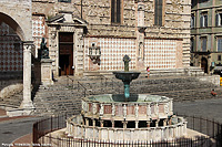 Passeggiata nella storia - Fontana Maggiore e Duomo