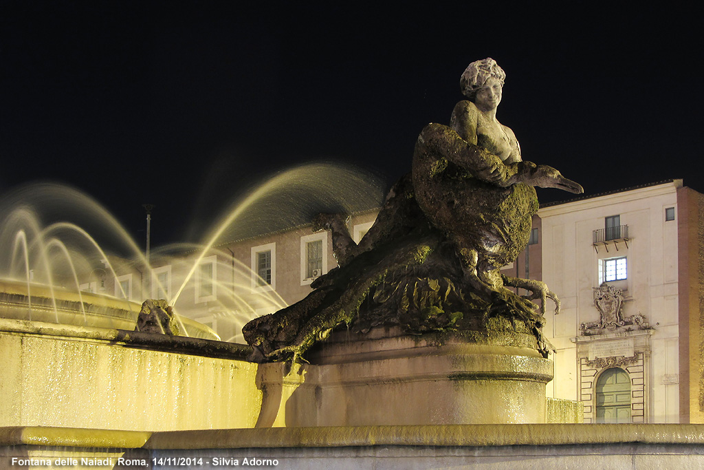 Roma di notte - Fontana delle Naiadi