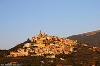 Trevi - Il borgo sulla collina