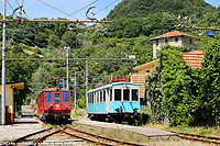 Un treno degli anni '20 - Incrocio