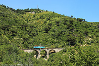 Un treno degli anni '20 - Sul viadotti