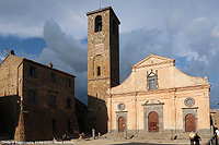 Pietre, affreschi e acque - Civita di Bagnoregio