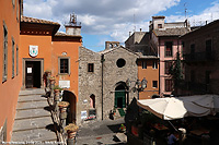 Pietre, affreschi e acque - Montefiascone