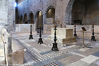 Pietre, affreschi e acque - San Pietro a Tuscania