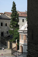 Trame di pietra - Battistero e Palazzo Vescovile