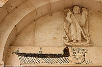 Abbazia di San Clemente a Casauria - Portale