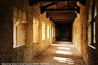 Abbazia di San Giovanni in Venere - Il chiostro