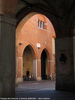 Dettagli di marmo e mattoni - Palazzo del comune
