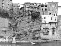 Dolceacqua - Case sulla roccia