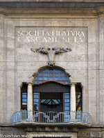 Finestre e balconi - Casa della Seta