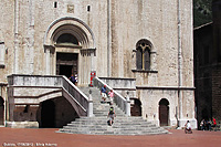 Pietre medievali - Palazzo dei Consoli
