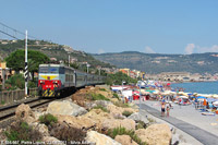 Colori di Liguria - Ferrovia e spiaggia
