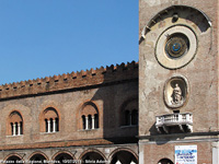 Tra Medioevo e Rinascimento - Orologio e trifore