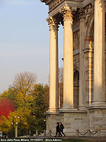 Tra il Castello e il Parco - Arco della Pace