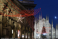 E' arrivato il Natale - Luminarie intorno al Duomo