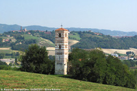 San Nazario - Un campanile fra gli alberi