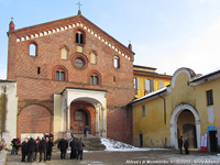 Ritmi del borgo - Sagrato e facciata