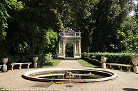 Villa Durazzo Pallavicini - L'arco di trionfo