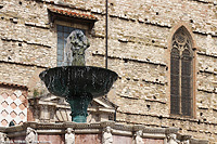 Passeggiata nella storia - Fontana Maggiore