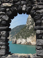 Il promontorio - Finestra sul mare