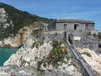 Il promontorio - Le fortificazioni