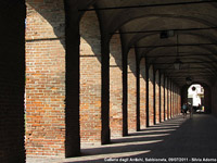 Vita quotidiana - Passeggiata in Galleria