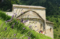 Spiritualita' tra i monti - Farbenspiel con lavanda