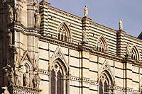 Intorno al duomo - Dettagli delle navate