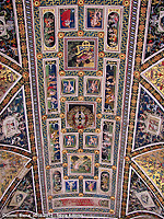 Intorno al duomo - Libreria Piccolomini