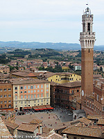Intorno a piazza del Campo - La torre del Mangia