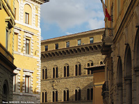 Intorno a piazza del Campo - Per le vie