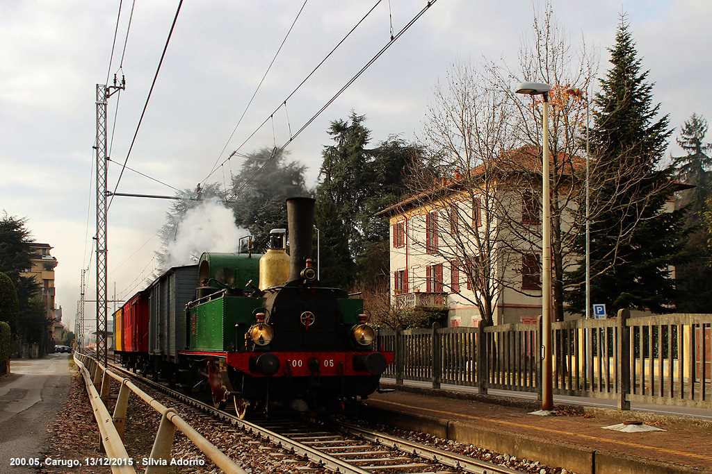 La 200 - Locomotiva e villa