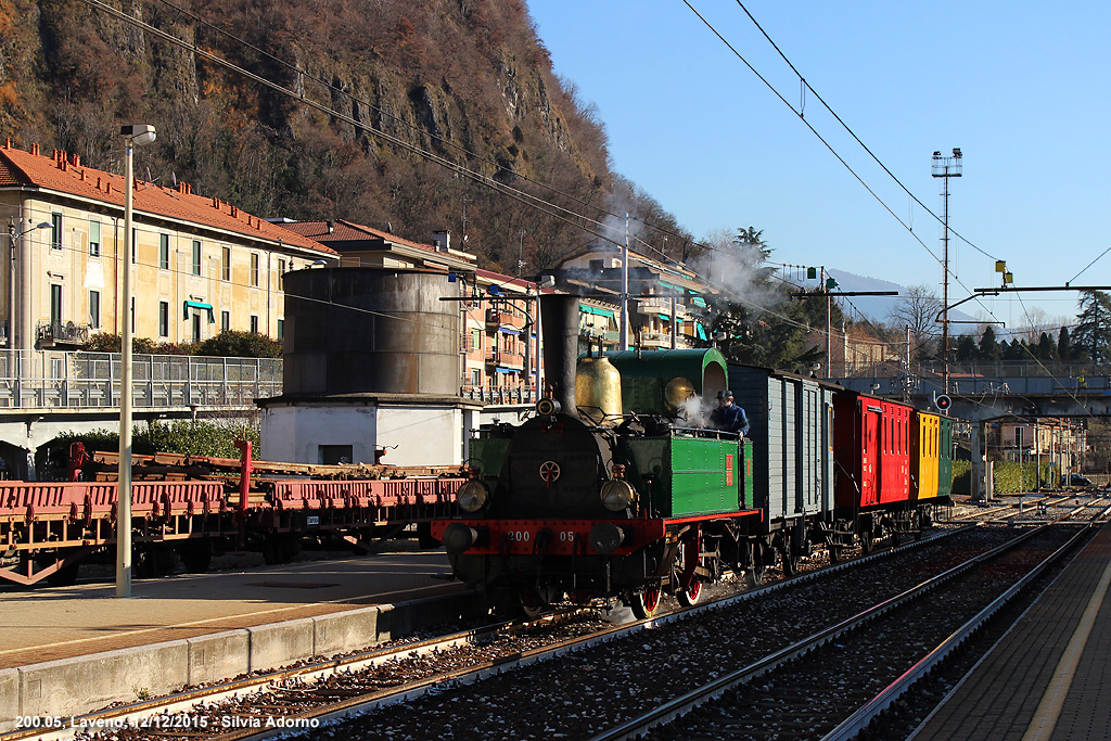 La 200 - Ingresso in stazione