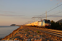 Ferrovia in riva al mare - Albenga