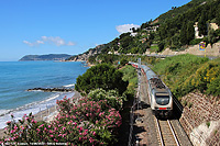 Ferrovia in riva al mare - Alassio