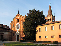 Abbazia di Viboldone - L'esterno