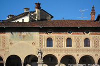 Vita per le strade - Piazza ducale