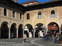 Vita per le strade - Piazza ducale