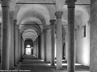 Il castello - Scuderie di Ludovico
