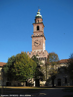 Il castello - Torre del Bramante
