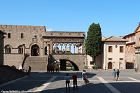 Passeggiando nel medioevo - Piazza San Lorenzo